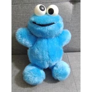 Vtg Playskool Sesame Street Cookie Monster Rattle Plush (eabox)